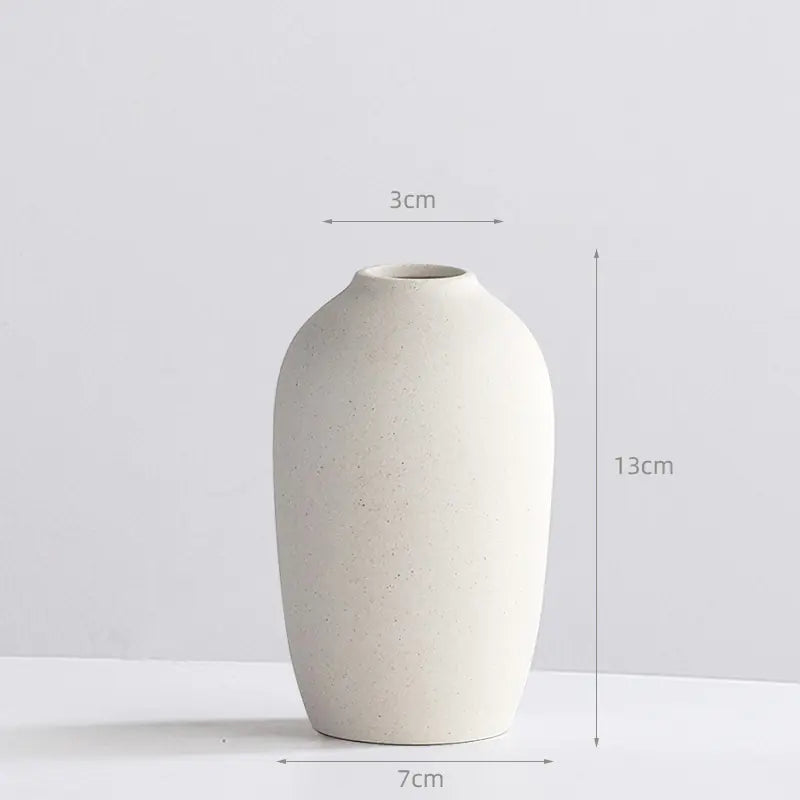 Elegant Nordic Ceramic Vase - Modern Minimalist Decor Vase for Dried Flowers